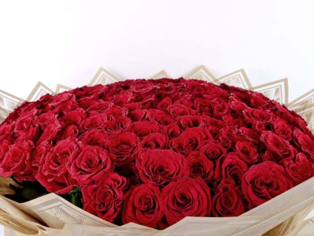 Red Magic Bouquet - Image 2