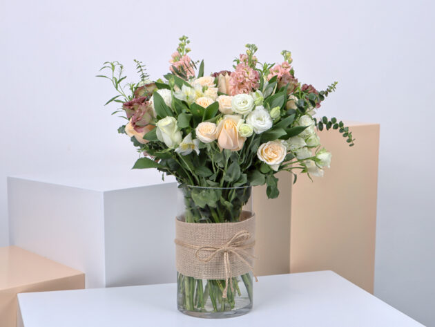 vase 65 - Image 2