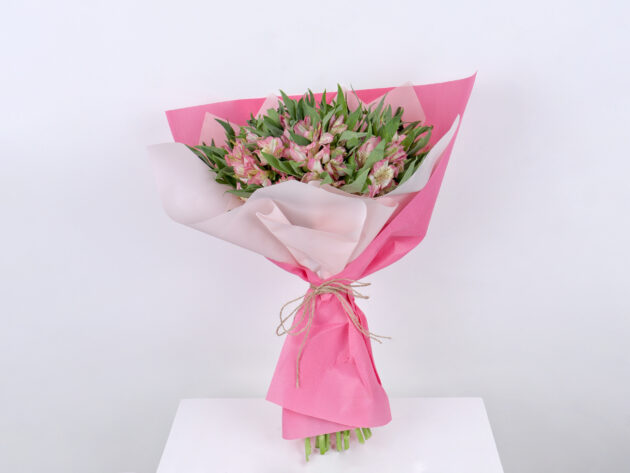 Dark pink Alstroemeria bouquet