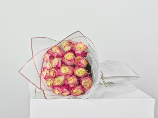 Double Color Roses Bouquet