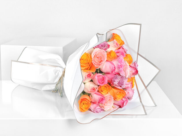 Summer mix roses bouquet