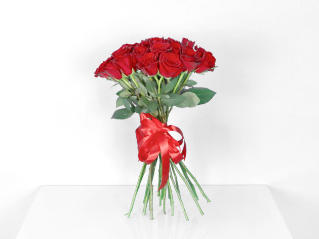 Special red roses bouquet