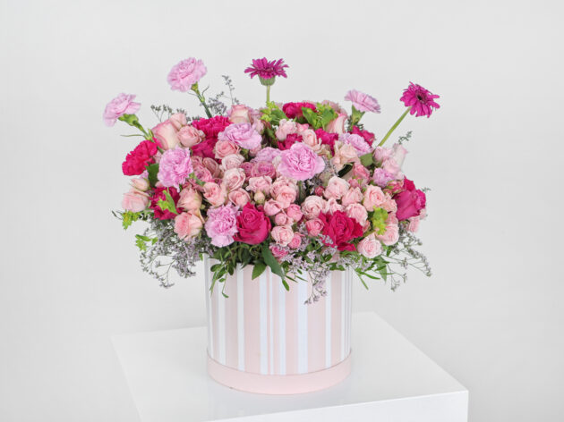 Pink shaghaf box